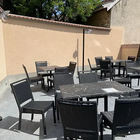 160m2 - Gare A 200m - Les Loges Du Theatre Avec Jardin En Plein Coeur D'epernay 14pers Max Visite De Cave Guidee Et Degustation Champagne Offert Bien-etre & Jeux & Velos * Επερνέ