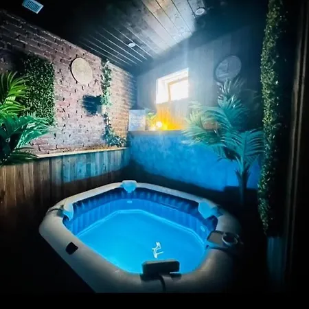 160m2 - Gare A 200m - Les Loges Du Theatre Avec Jardin En Plein Coeur D'epernay 14pers Max Visite De Cave Guidee Et Degustation Champagne Offert Bien-etre & Jeux & Velos