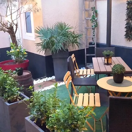 160m2 - Gare A 200m - Les Loges Du Theatre Avec Jardin En Plein Coeur D'epernay 14pers Max Visite De Cave Guidee Et Degustation Champagne Offert Bien-etre & Jeux & Velos アパート