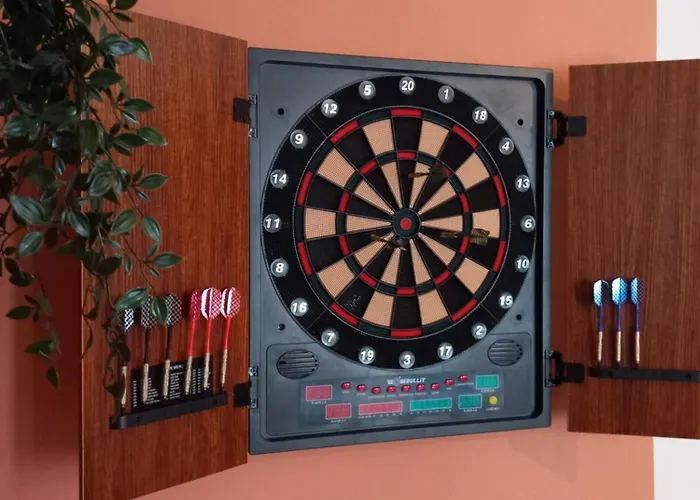 Apartamento Les Loges Du Theatre Emplacement Exceptionnel Et Chic 160m2 Maison Prive 14 Personnes Max Equipe A 200m De L'avenue De Champagne Et Toutes Commodites Degustation Champagne Offerte Jacuzzi Sauna Jeux Velos *