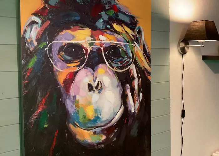 Apartamento Les Loges Du Theatre Emplacement Exceptionnel Et Chic 160m2 Maison Prive 14 Personnes Max Equipe A 200m De L'avenue De Champagne Et Toutes Commodites Degustation Champagne Offerte Jacuzzi Sauna Jeux Velos